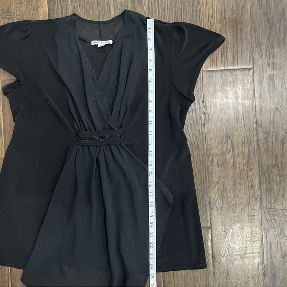 Ran Designs Top - Picture 11 of 14